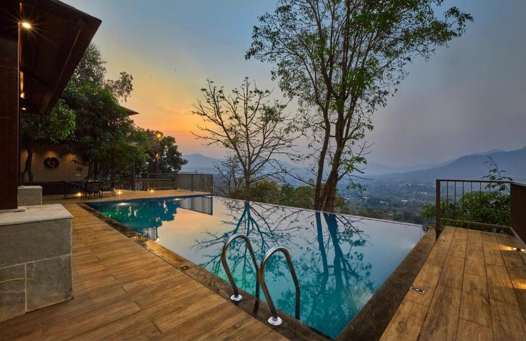 MRUDGANDH POOL VILLA